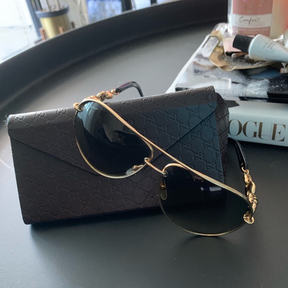 Gucci Accessories - GUCCI Women’s gold aviator sunglasses